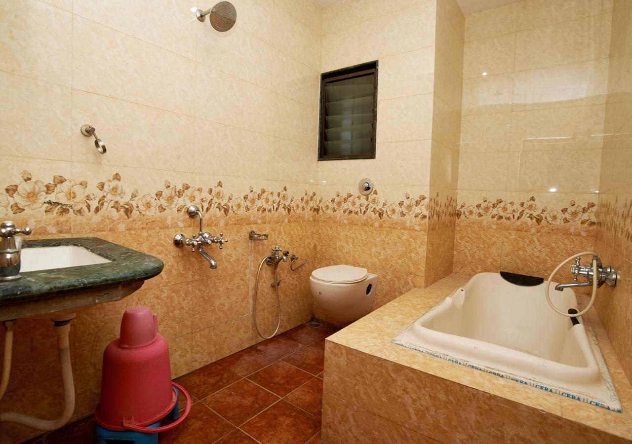 Hotel Three G Sirdi Kültér fotó
